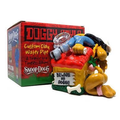 DRWP0015 Dogg Lbs (Water Pipe) 5″ Doggystyle Dogg House Clay with 14mm Banger